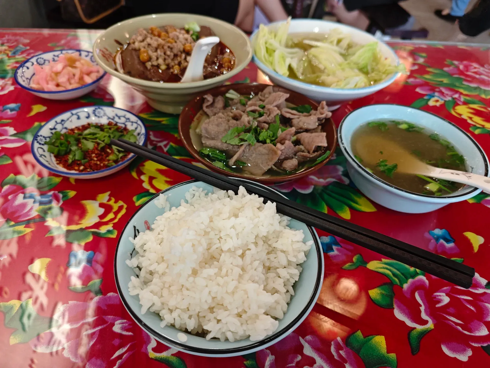 跷脚牛肉